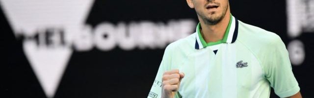 世界赛赛程-梅总狂轰31记Ace复仇克耶高斯 赛后回怼现场球迷