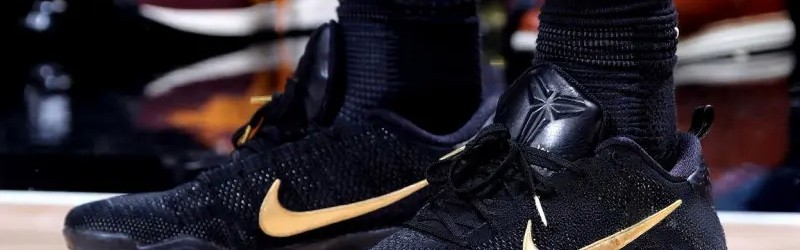 德罗赞穿着黑金科比11Elite，空砍39分4篮板6助攻2抢断